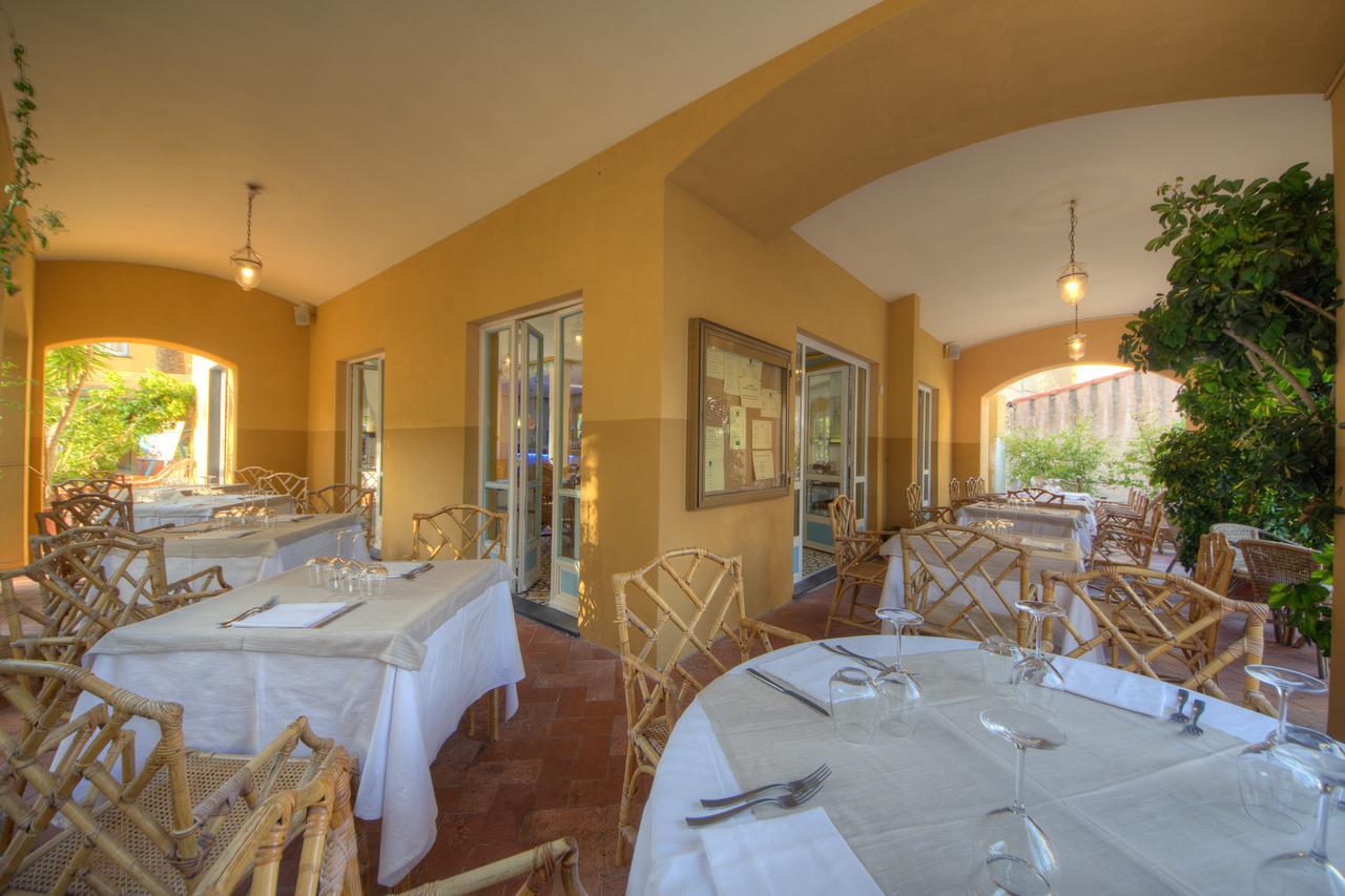 Hotel Arabesque Varigotti Eksteriør billede