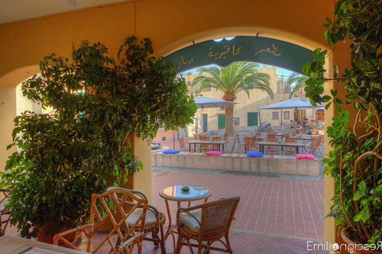 Hotel Arabesque Varigotti Eksteriør billede
