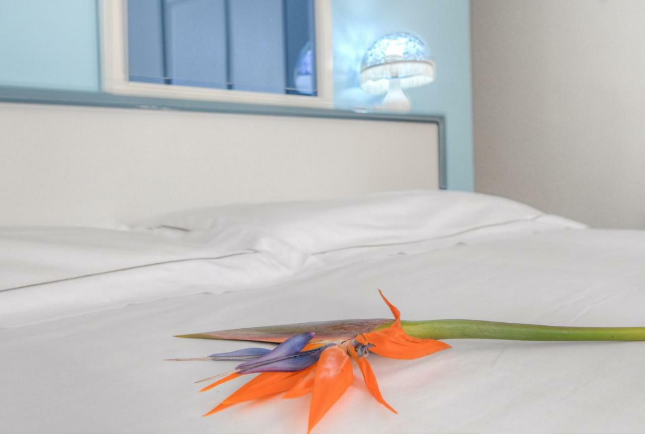 Hotel Arabesque Varigotti Eksteriør billede